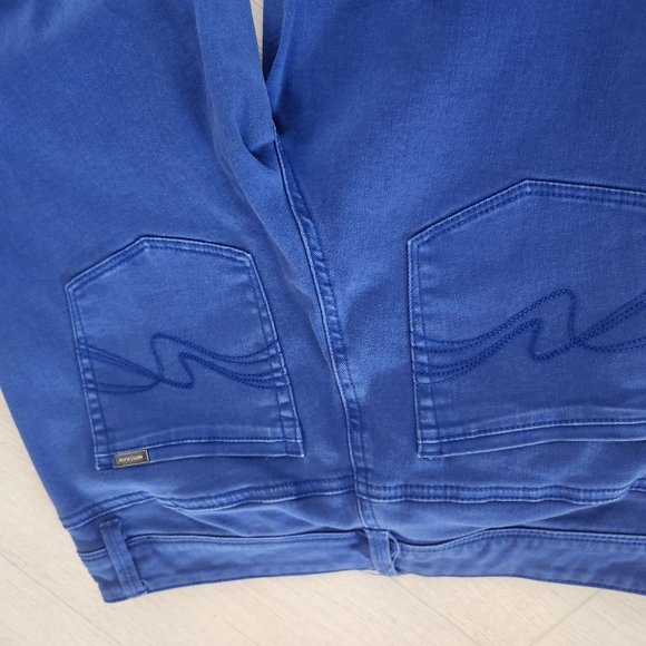 Azul Blue White House/Black Market Slim Cut Pants - Picture 7 of 7